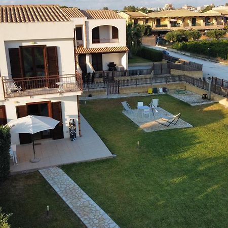 הוילה בירג'י וקי Aquilone Garden מראה חיצוני תמונה