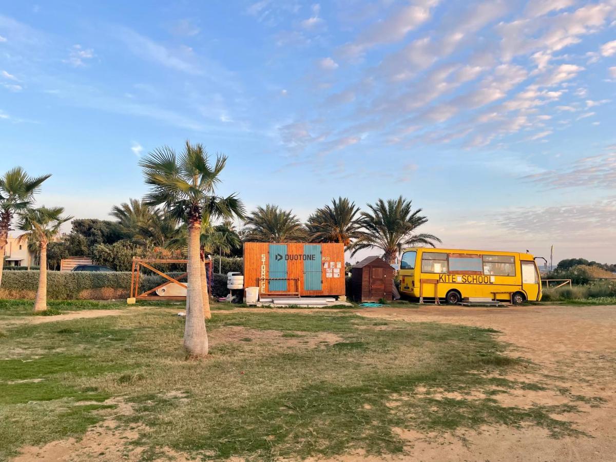 הוילה בירג'י וקי Aquilone Garden מראה חיצוני תמונה